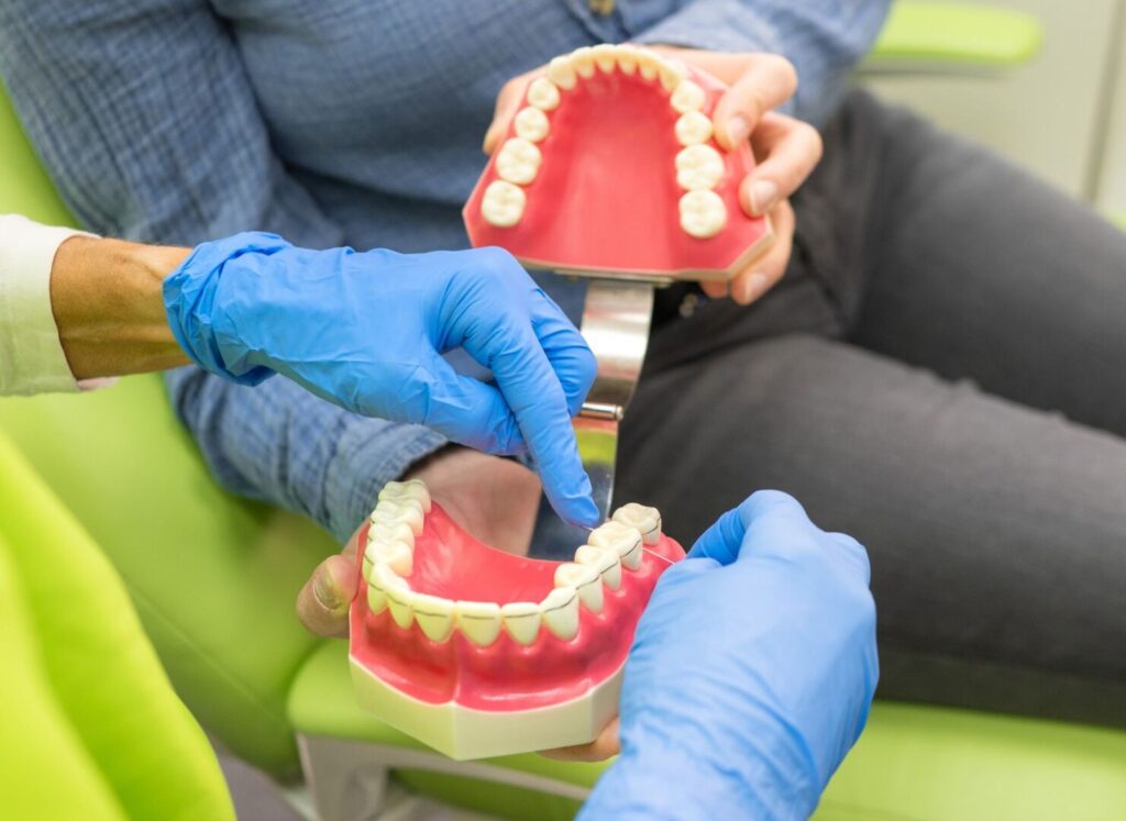 Come fanno la pulizia dei denti i dentisti: la rivoluzione della tecnologia GBT