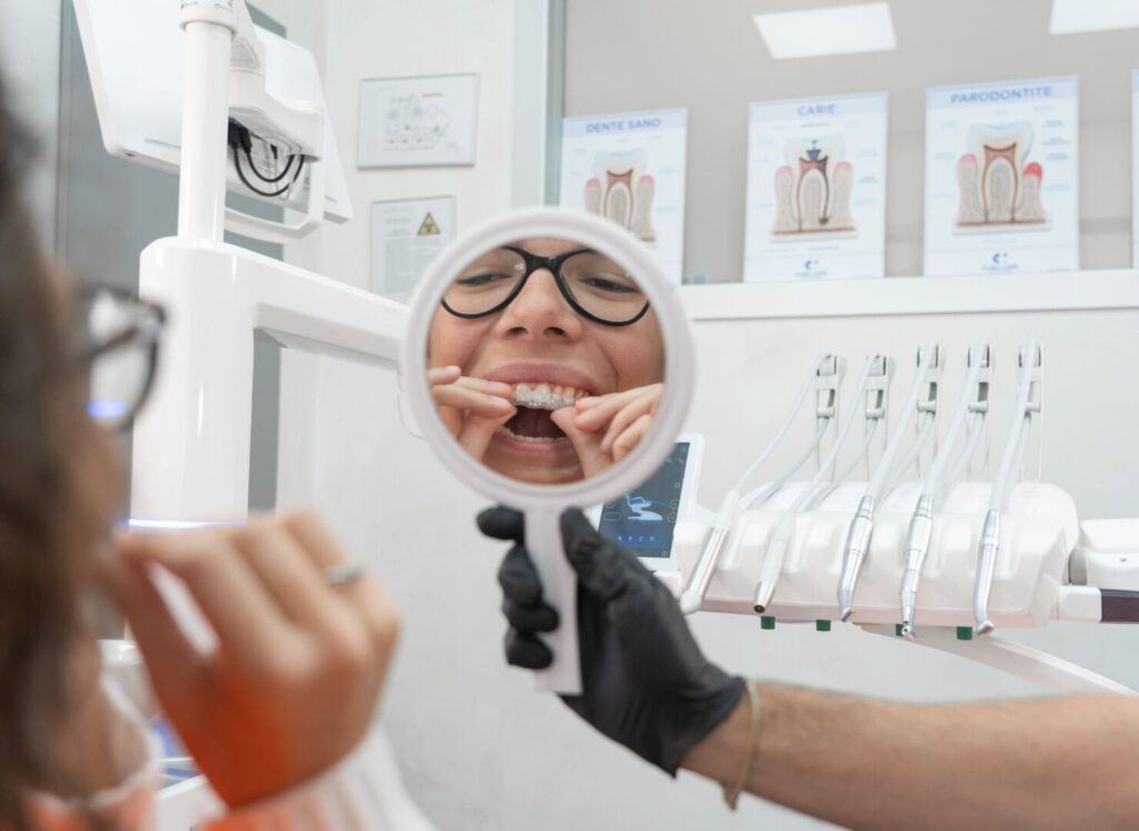 A cosa servono le mascherine per i denti